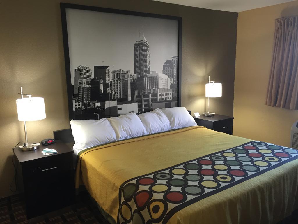 Super 8 By Wyndham Terre Haute Zewnętrze zdjęcie