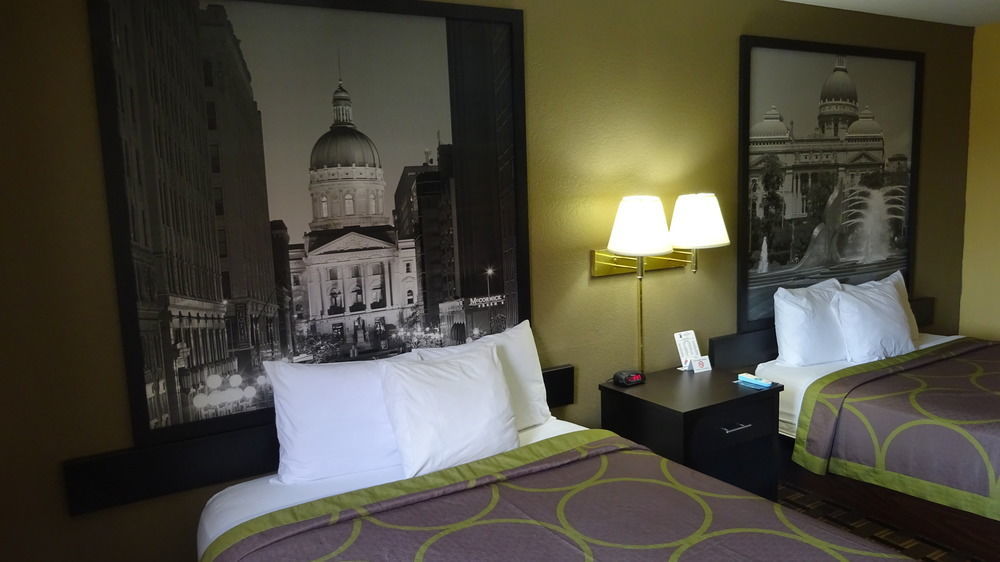 Super 8 By Wyndham Terre Haute Zewnętrze zdjęcie